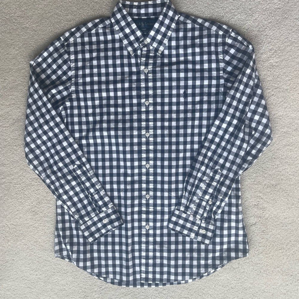 Nearly brand new Ralph Lauren button down